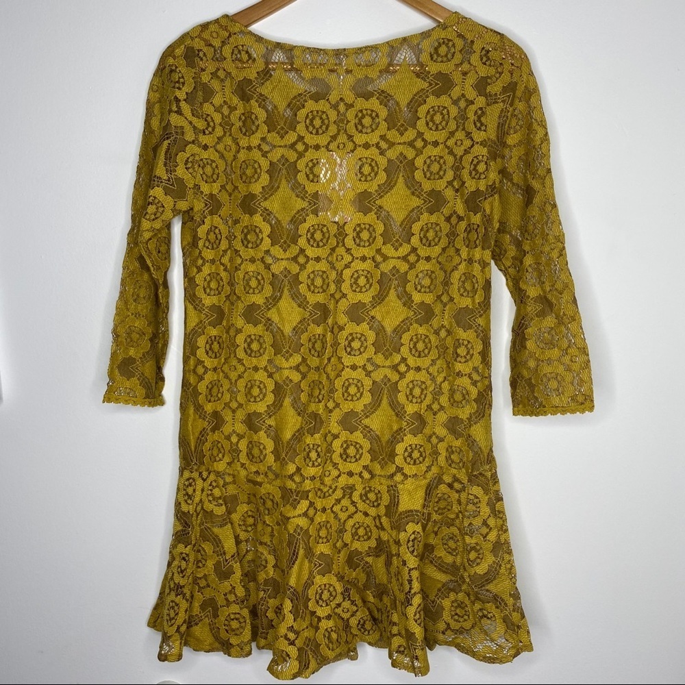 Free People 90s Walking to the Sun Dandelion Lace Dress Yellow/Mustard Sz 4 NWT - Picture 3 of 6